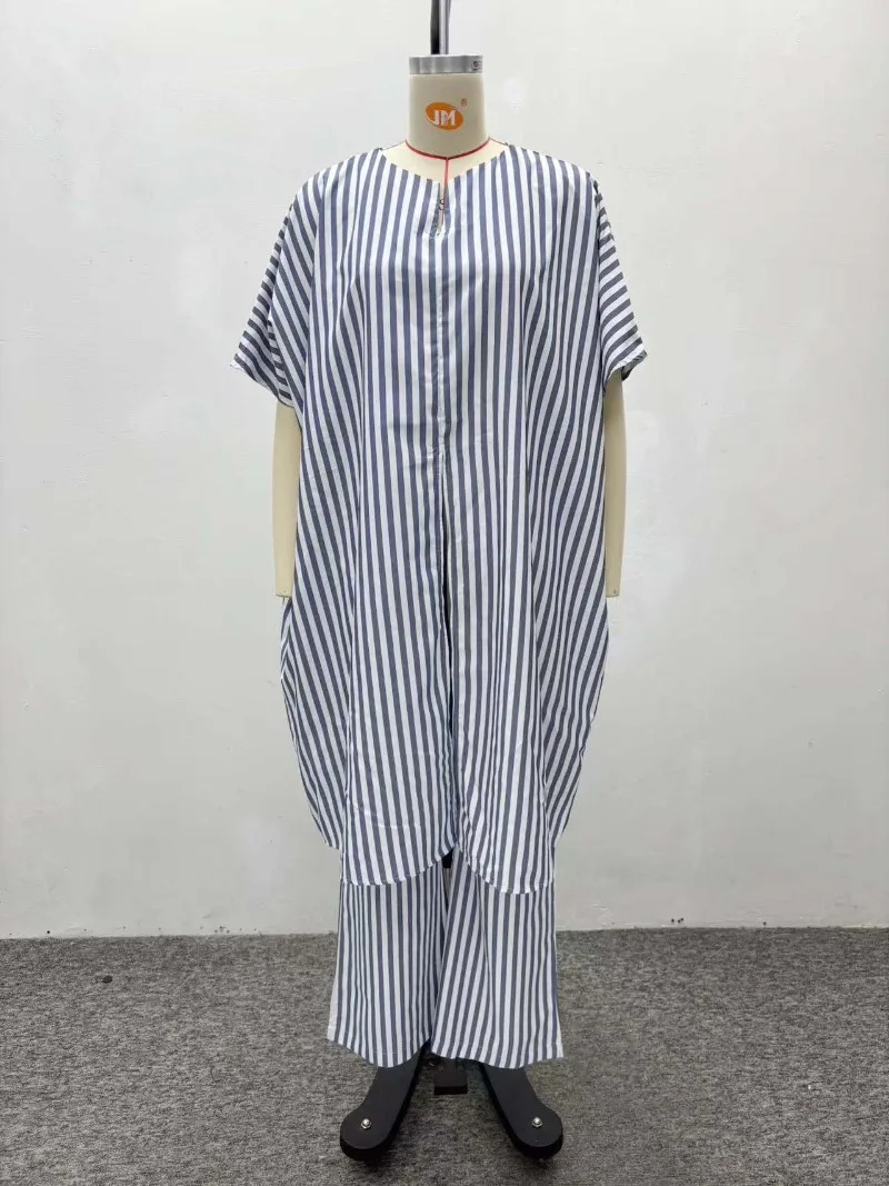 Afrikanisches Damen-Outfit in Übergröße mit Streifenmuster, 2-teiliges Set, Kurzarm-Tunika-Bluse, Weitbein-Hose, Lässiger Zweiteiler für Damen – Detail 2