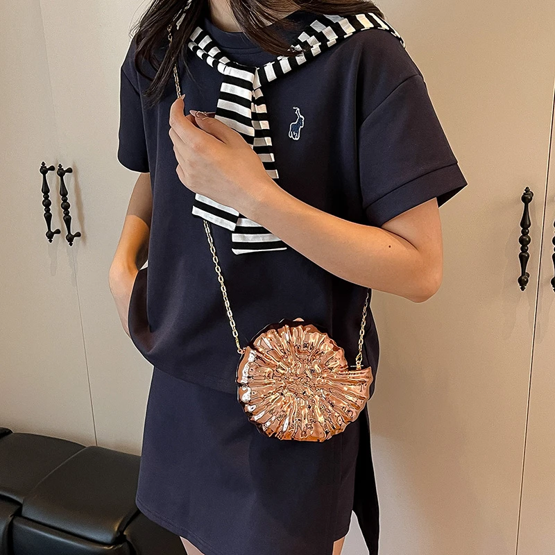 

Large Capacity Best Superstar Show Women's Handbag Crossbody Bag Luxury Designer Diaper Bags For Elegant Everyday Use