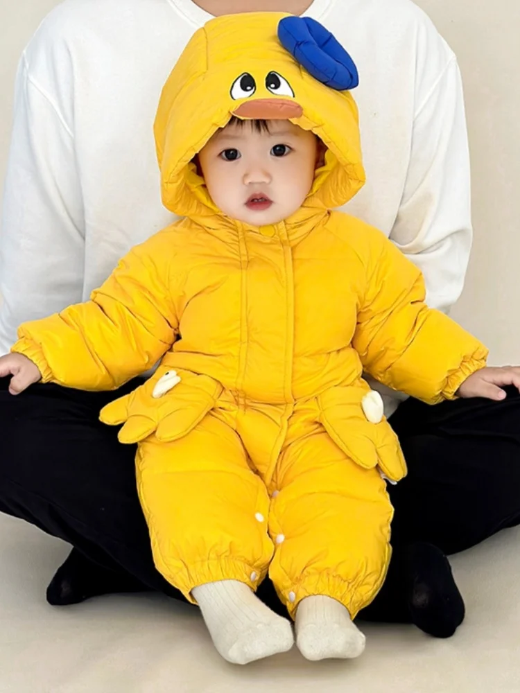 

Милый зимний комбинезон для новорожденных мальчиков в корейском стиле, теплая одежда для дома и прогулок, удлиненное пальто