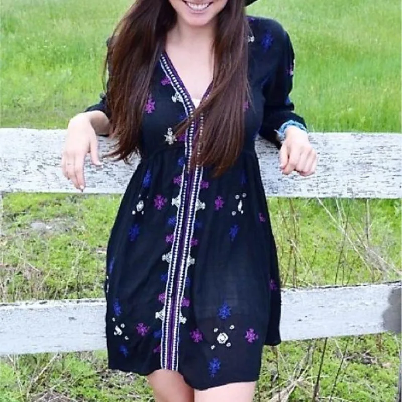 2025 Holiday Stargazer Mini abito ricamato con scollo a V Abito sexy da donna Vita regolabile Manica 3/4 Subtil Hi-Lo Hem Boho Abiti