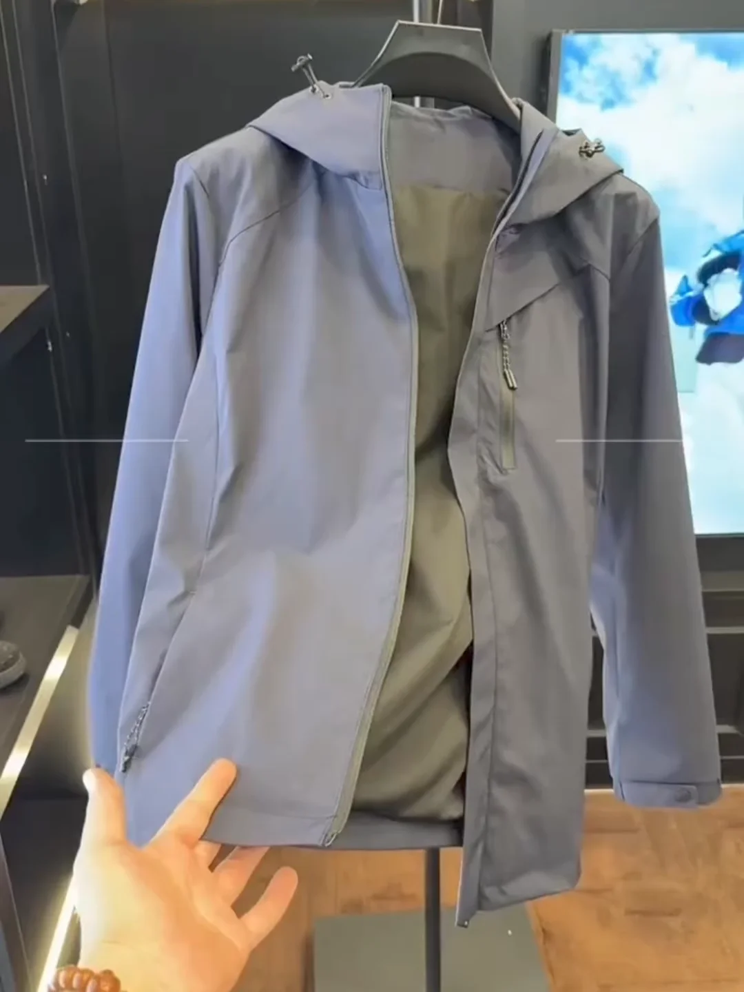 

Men's Outdoor Hooded Jaet Coat Comfortable New Fall Faion Urban Sle Stand Fit Long Sve Zipper Closure Antibacterial