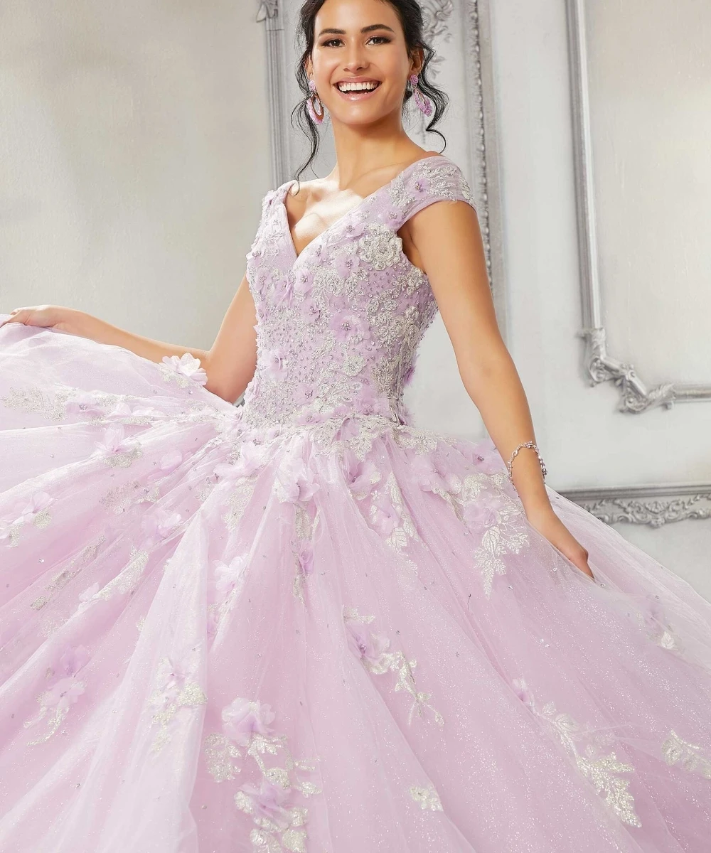 EVLAST Personalizzato Lilla Viola Abito di Sfera Abito stile Quinceanera Principessa 3D Floreale Applique di Pizzo Che Borda Abiti Da 15 Anni TQD160