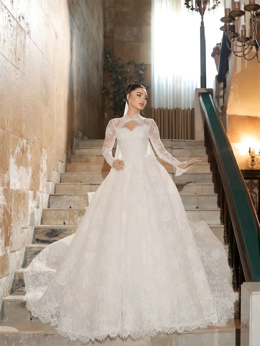 カスタマイズされたエレガントな取り外し可能なトレインウェディングドレスオーガンザ刺繍入りマーメイドボールガウンハイネックフルスリーブ Vestido De Novia