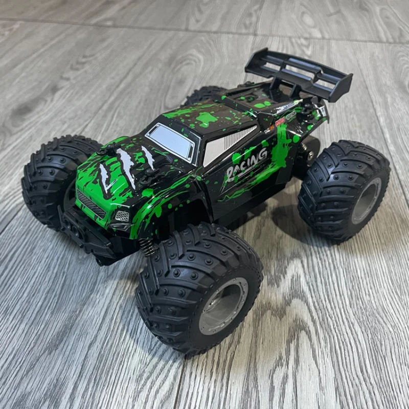 1:18 RC Car Electric High Speed Off-Road Cars Remote Control Cars with LED Light 2.4G 40KM/H Drift Toys for Boys Kids and Adults