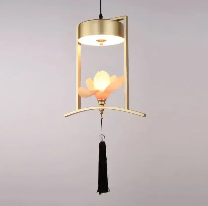 Creative new Chinese small chandelier restaurant bar single head chandelier personality Chinese style table balcony art light