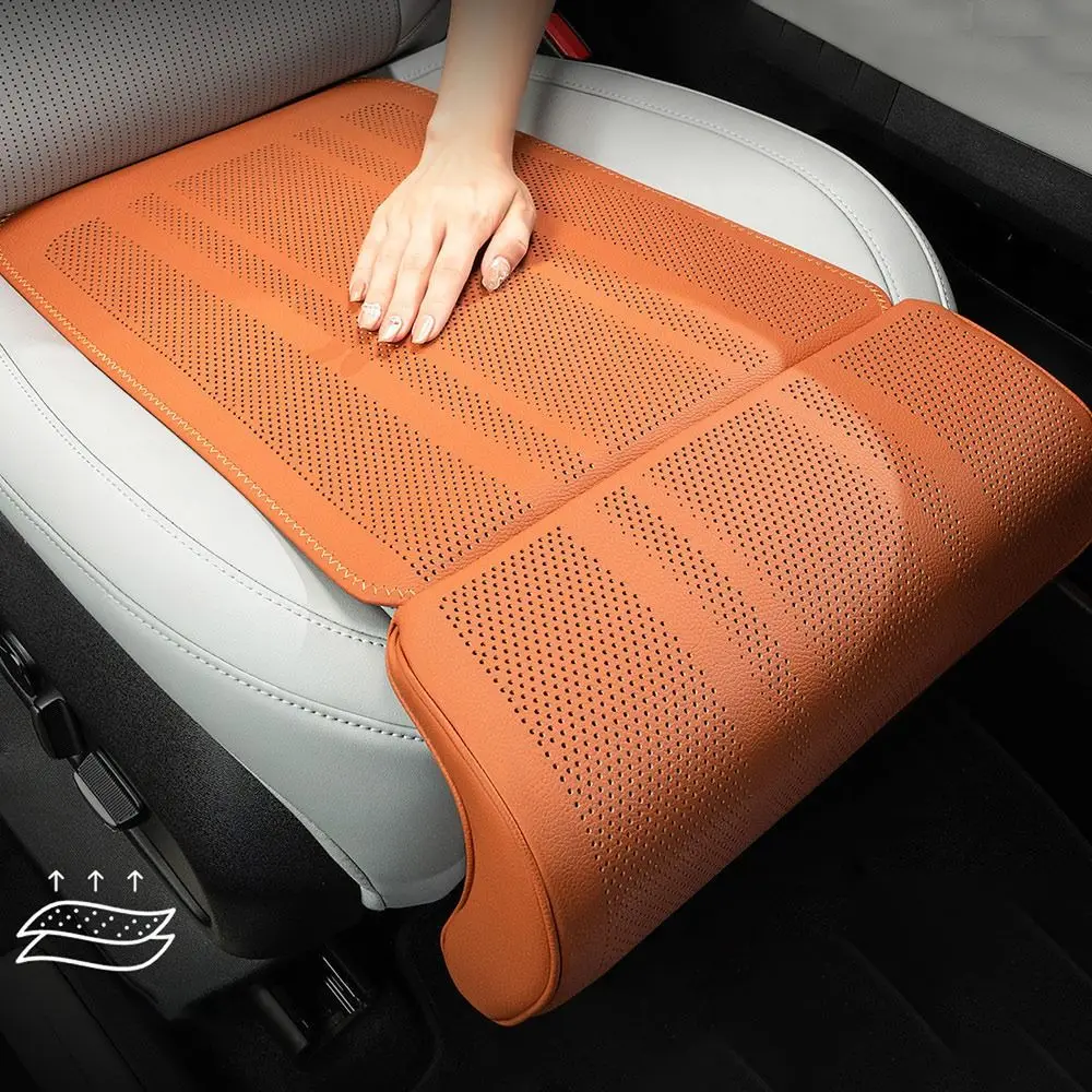 ผ้าคลุมเบาะรถยนต์หนังใหม่ แบบสากล ระบายอากาศได้ดี พร้อมที่พักเท้าแบบขยาย ป้องกันการลื่นไถล อุปกรณ์เสริมในรถยนต์