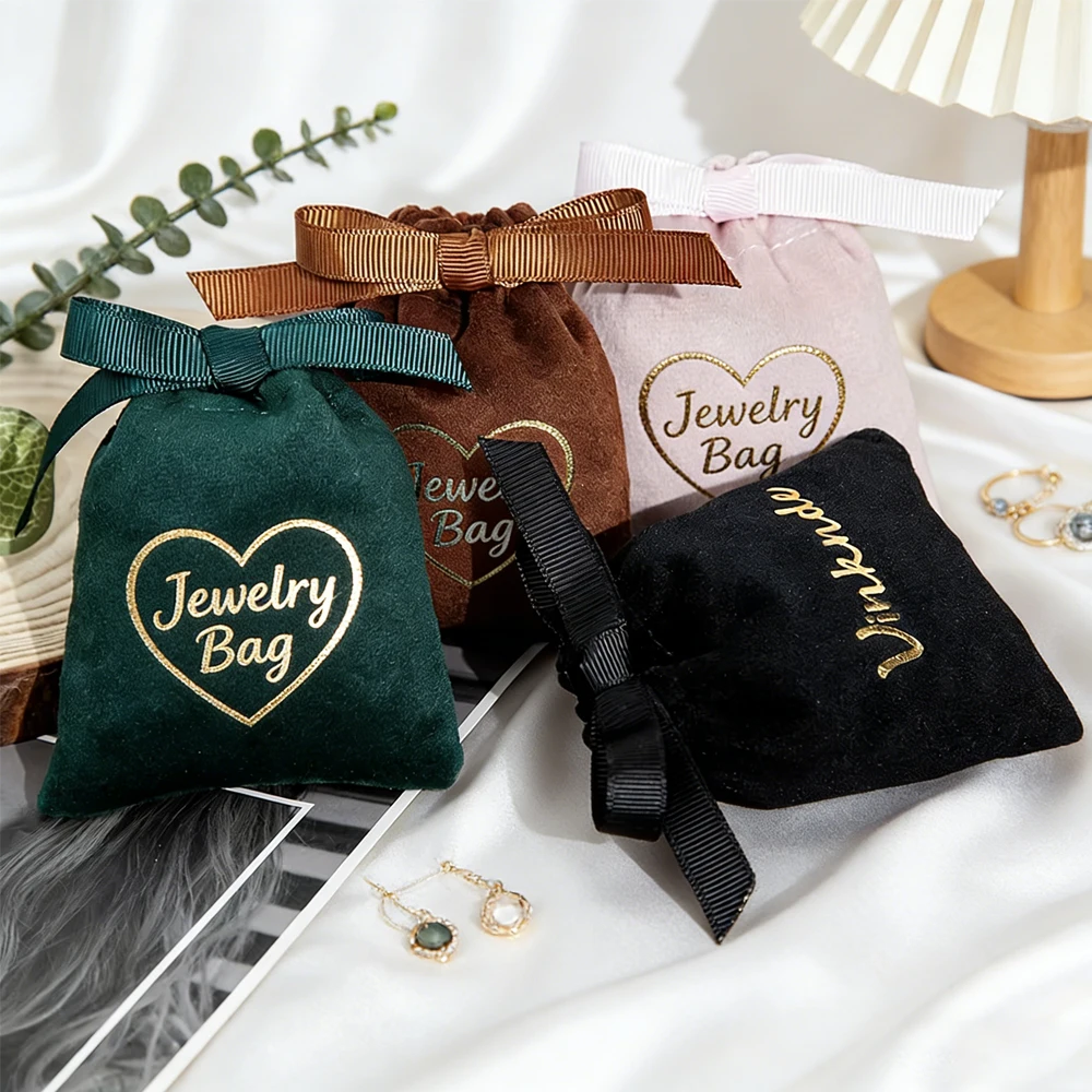

100 шт. бархатных мешочков на шнурке с индивидуальным логотипом для упаковки ювелирных изделий, подарков на свадьбу и Рождество, конфет, серег, колец, пылезащитных мешочков