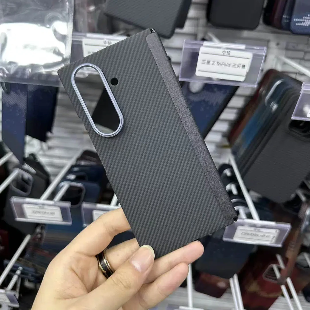

For Samsung Galaxy Z TriFold Kevlar Carbon Fiber Material Axial Magnetic Protection Phone Case