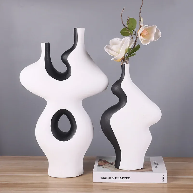 Creative Black White Irregular Ceramic Vase Art Colorblock Vase Flower Arrangement Living Room Decoration Modern Home Decor