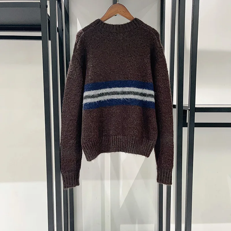 【Regalo gratuito】 Maglione girocollo jacquard a righe orizzontali retrò marrone da donna 2025 Pullover con doppia zip di nicchia francese autunno inverno