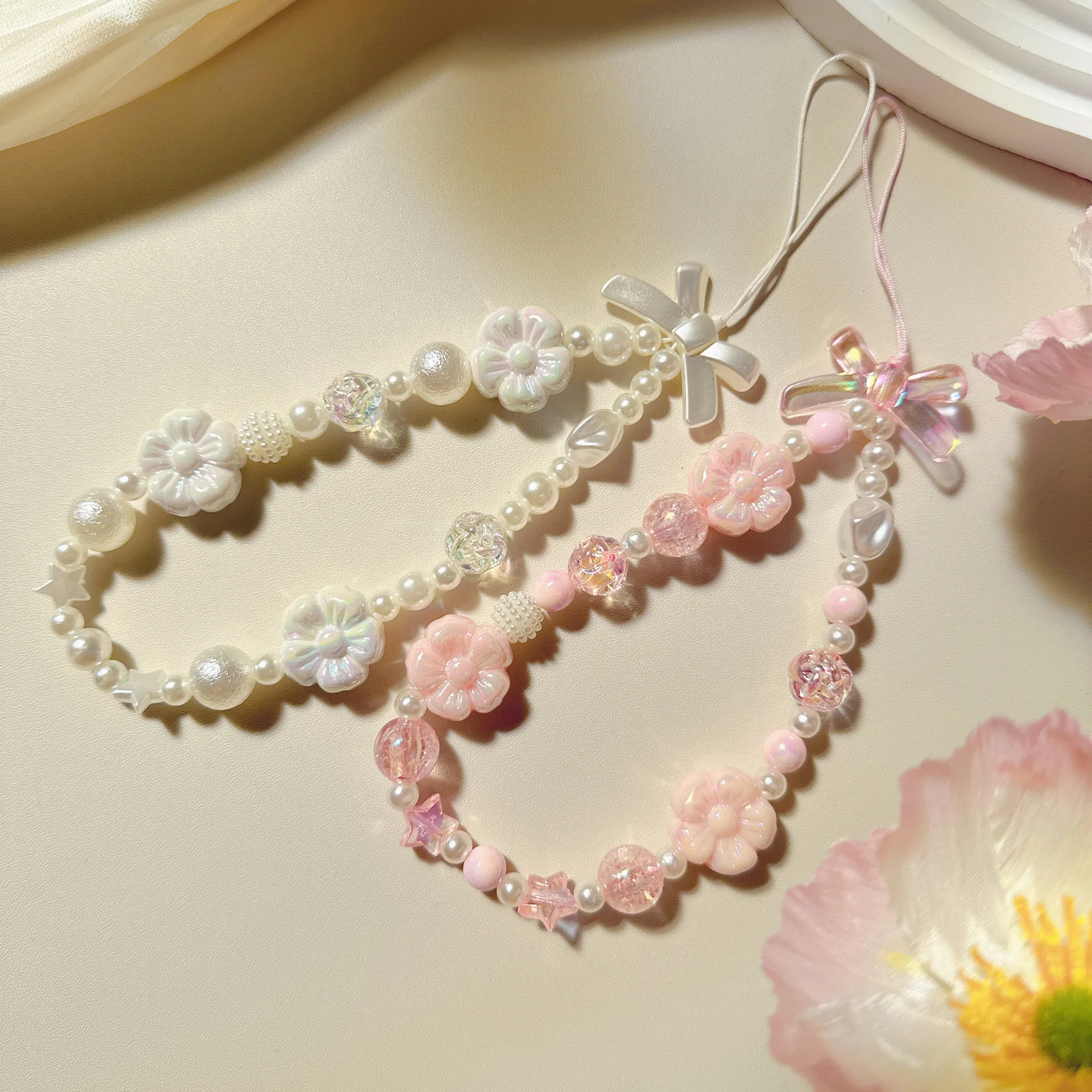 Petal bow Lanyard For IPhone Anti-Lost Bracelet For Samsung Mobile Phone Case Wrist Strap Car Keychain Cute  Phone Charm