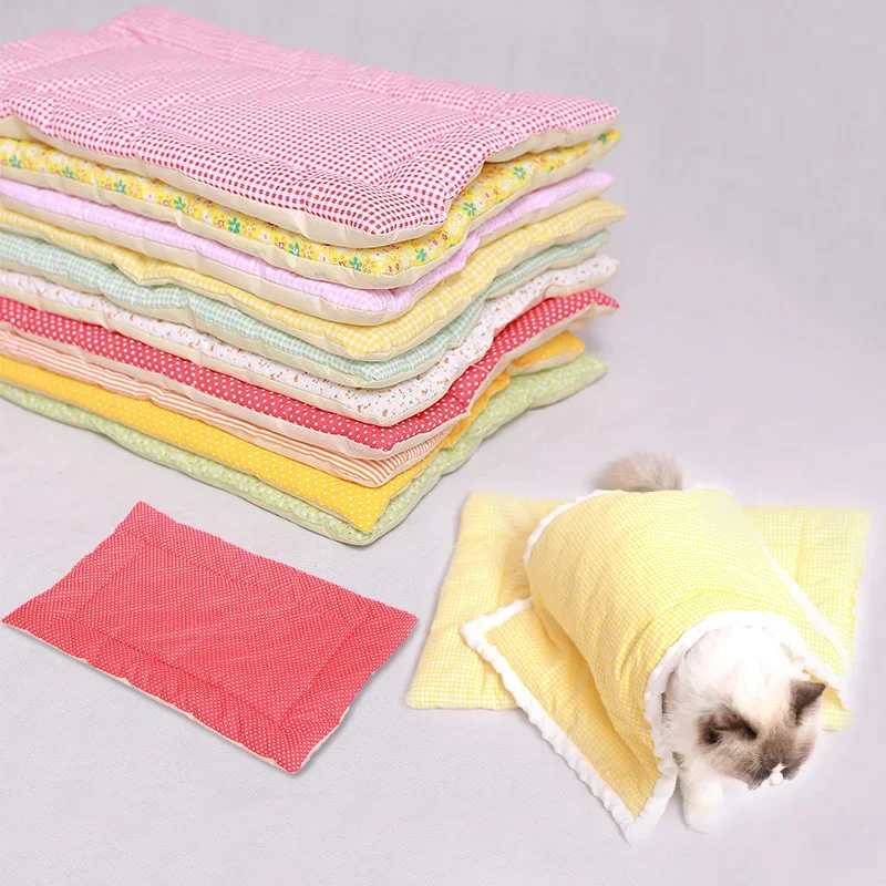 Soft Warm Thickened Pet Sleeping Mat Dog Blanket Bed Mat Household Portable Washable Dogs Cat Sofa Cushion Pet Supply Dog stairs