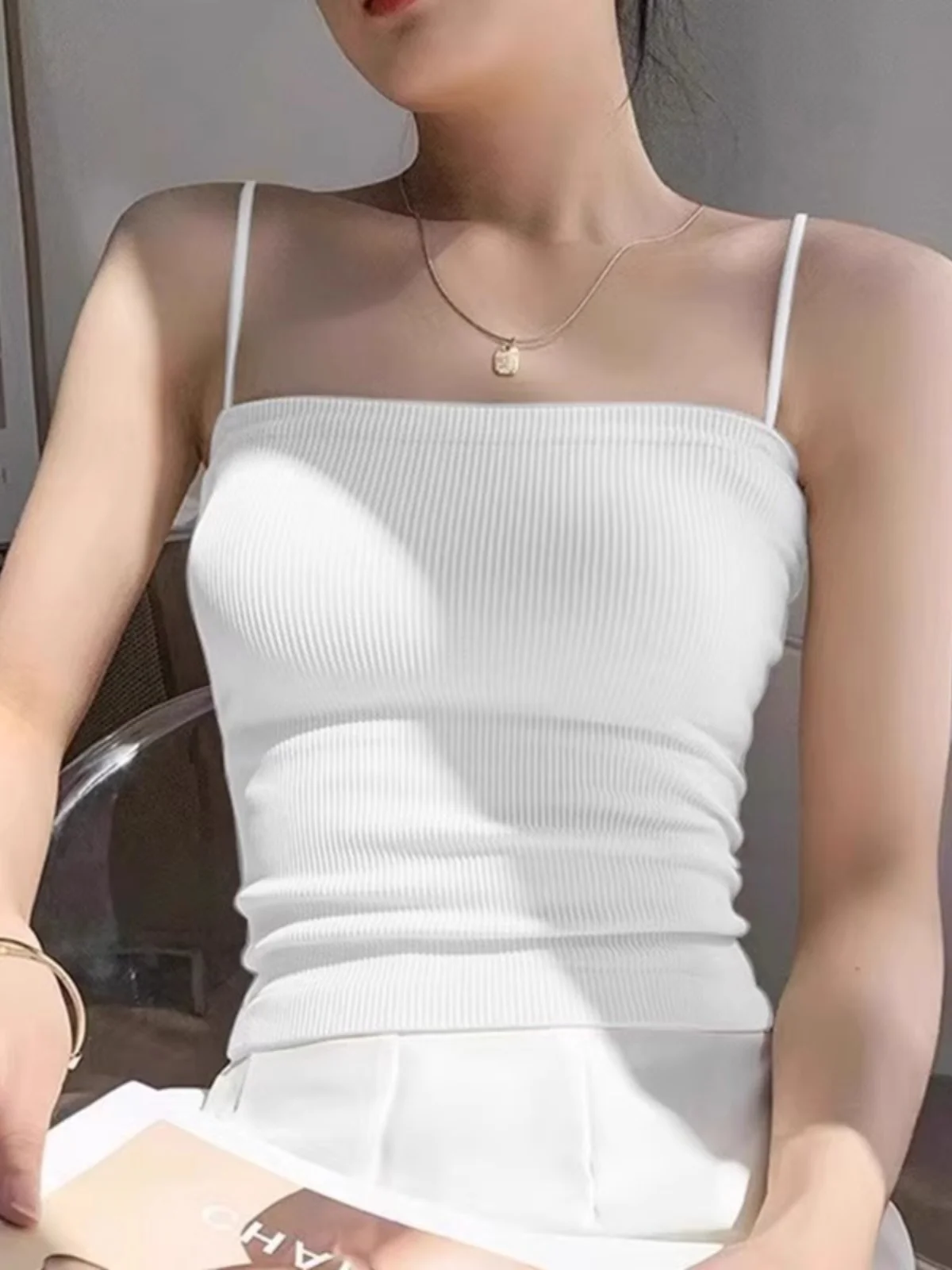 Sexy Strap Vest Women's Integrated Base Layer Tube Top Flat Mouth Shirt Inner Wear Bra Exterior Wear Beautiful Back