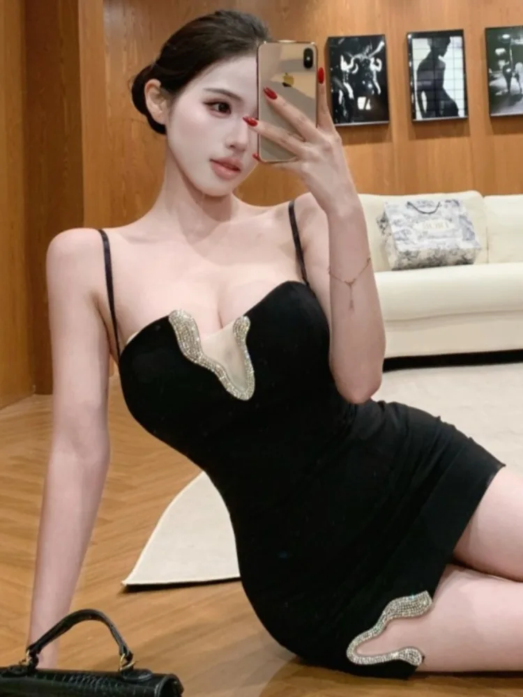 

Elegant Sexy Strapless Short Dress Women's Spring Summer Design Slit Diamond Embellished Bodycon Skirt High Waist Gown