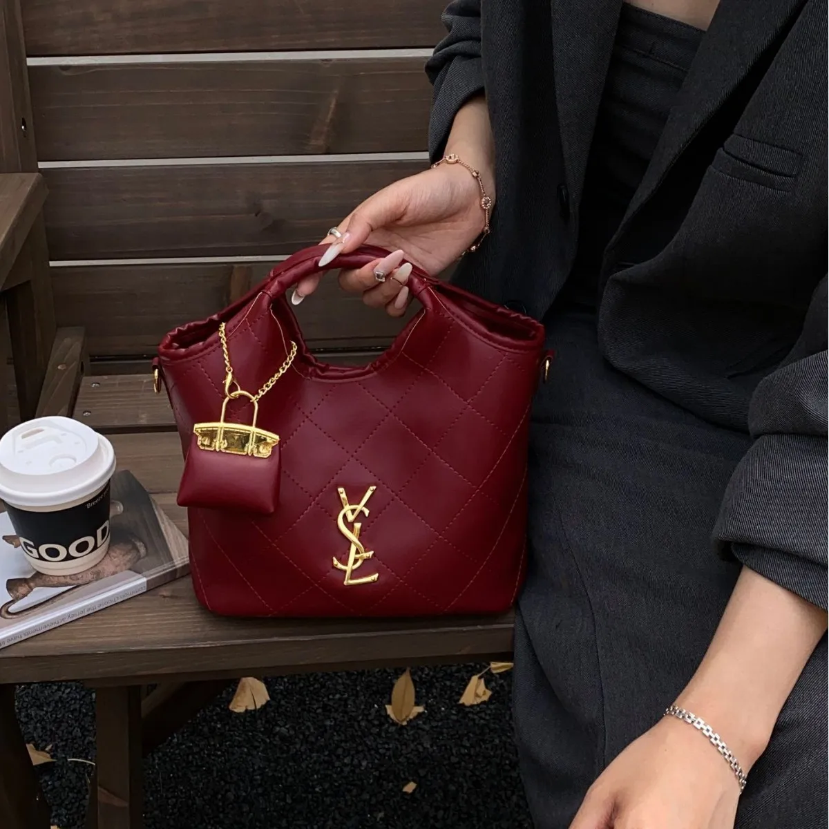 Luxury Chain Strap Bag with Detachable Charm, Designer Inspired Shoulder & Crossbody Purse for Women, Trendy Versatile Handbag