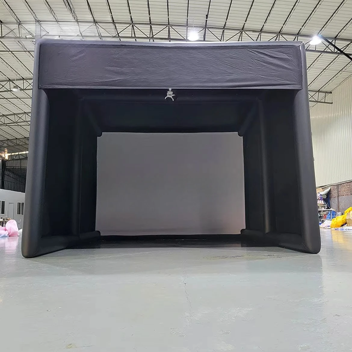 Factory Wholesale Price High Quality Mobile Inflatable Golf Simulator Enclosure Tent Easy to Set up