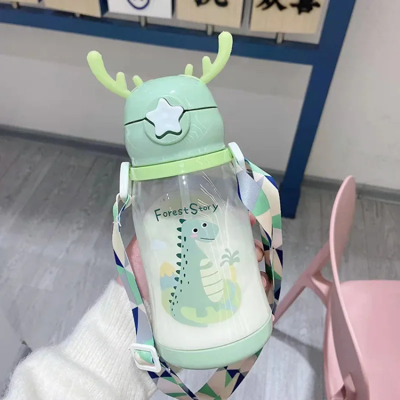 Summer Water Bottle Children's Plastic Antler Straw Water Bottle High Appearance Level Large Capacity Water Bottle Kettle