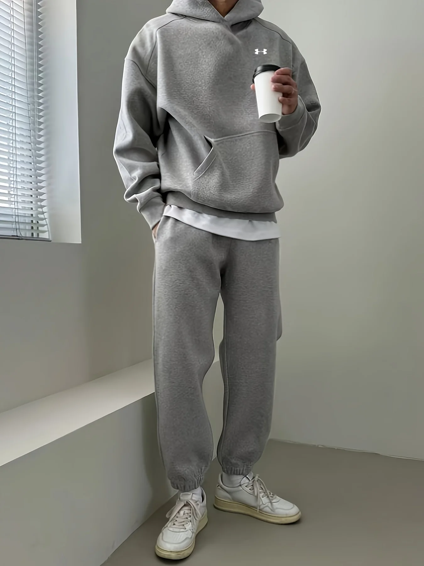 طقم خريف وشتاء للرجال: هوديي + سروال قصير! هوديي مسامي، سراويل سميكة دافئة. مجموعة واحدة لملابس الخريف/الشتاء يجب اقتناؤها!