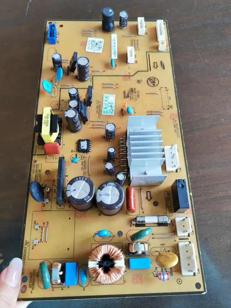 

New Orignal Inverter Refrigerator PCB Board AC Fridge Compressor Mainboard DA9201098A For Parts
