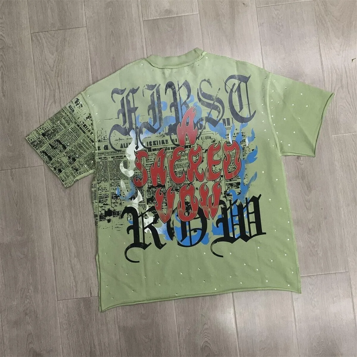 First Row Retro Vintage Beaded Short-Sleeved T-Shirt - Loose-Fitting Round Neck Rock Print Trendy Men's and Women's Shirt