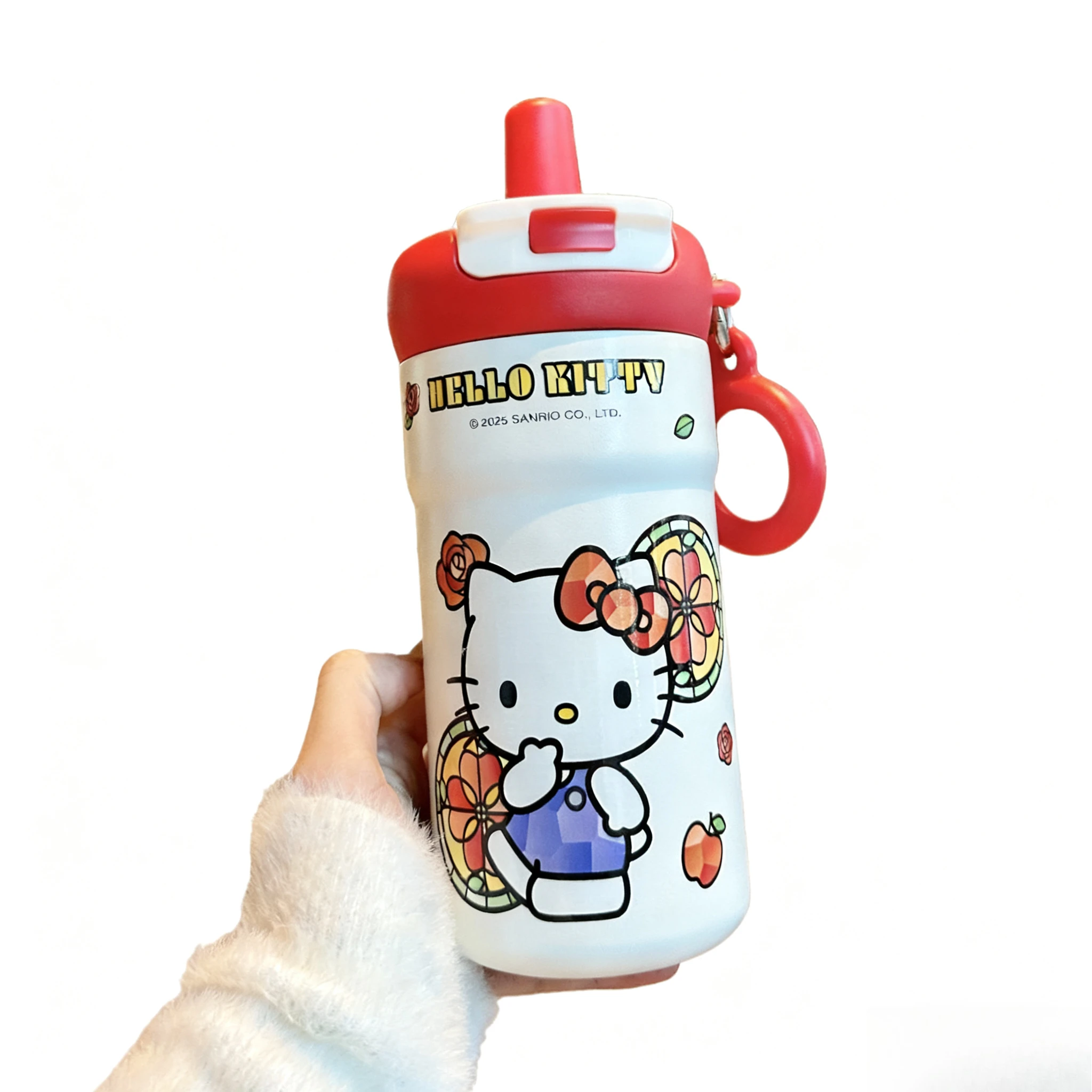 

4 Options Available! Sanrio 680ml Large Cup， Large Capacity Leak-Proof，Carry Handle + Decorative Accents + Removable Filter