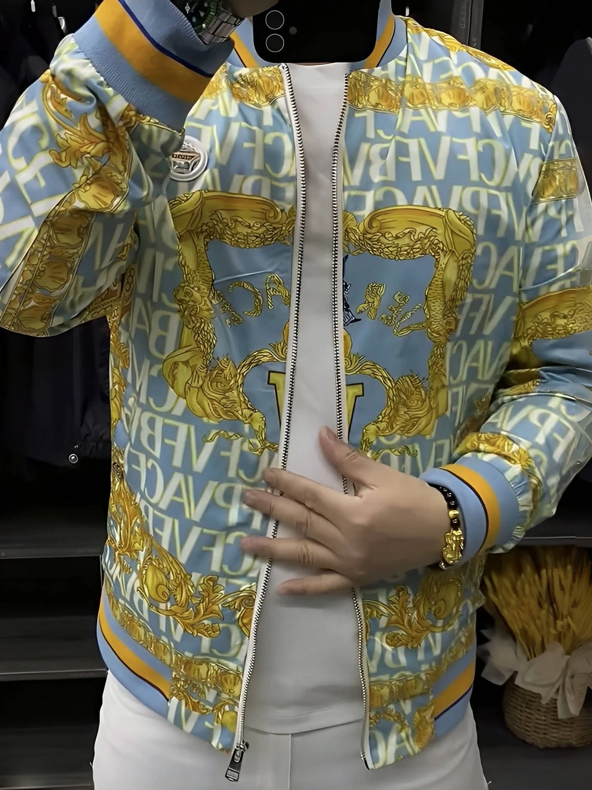 

Высококачественная удобная мужская повседневная куртка с бейсбольным воротником, модная, универсальная, осенняя новинка, дышащая, из полиэстера.