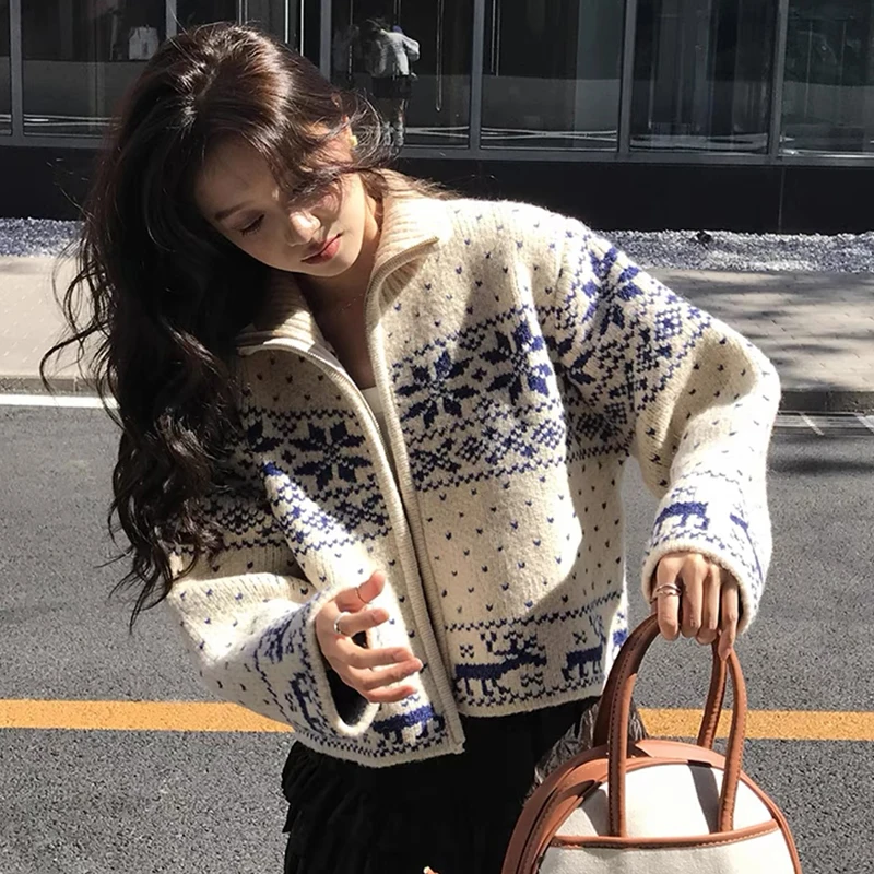 

Korean Sweater Cardigan Women Autumn Sweet Harajuku Zipper Knitted Jacket Warm Snowflake Embroidered Crop Sweater Top Female New