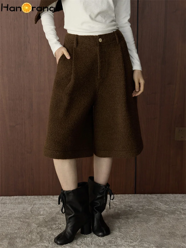 

HanOrange 2025, зимние простые плиссированные шерстяные вязаные брюки длиной до колена в стиле ретро, женские свободные утягивающие капри белого/коричневого цвета