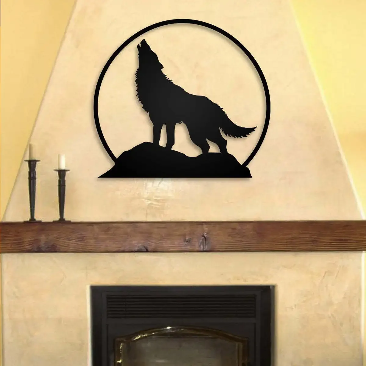 

New howling wolf metal wall decoration, wrought iron hollow silhouette pendant, living room bedroom home decoration crafts