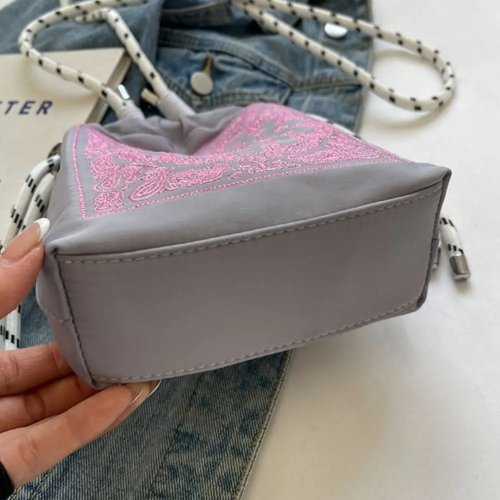 

Cashew Flower Embroidery Drawstring Bag Korean Style Crossbody Bag Nylon Shoulder Bag Solid Color Purse Mobile Phone Bag