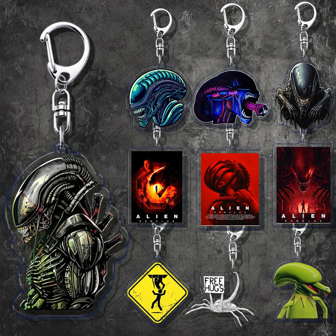 Horror Scary Classic Movie Keychain Key Chain Ring for Bag Xenomorph Sci Fi Keyring Jewelry Gamer Fans Gaming Gift