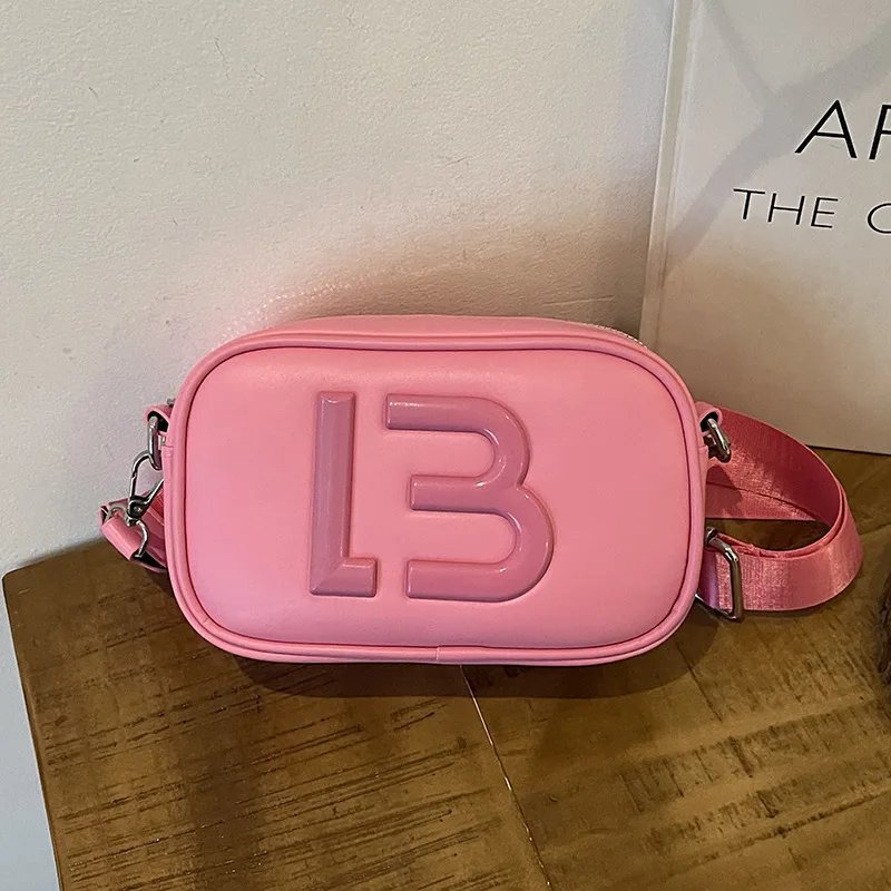 

Elegant Small Square Bag 2025 New for Women, Luxury Soft Leather Crossbody Purse, Fashionable Camera Bag for All Occasions