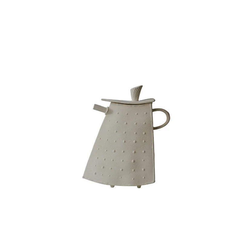 

Simple Modern Ceramic Art Crafts Tabletop Ornament Soft Triangle Pot Ornament