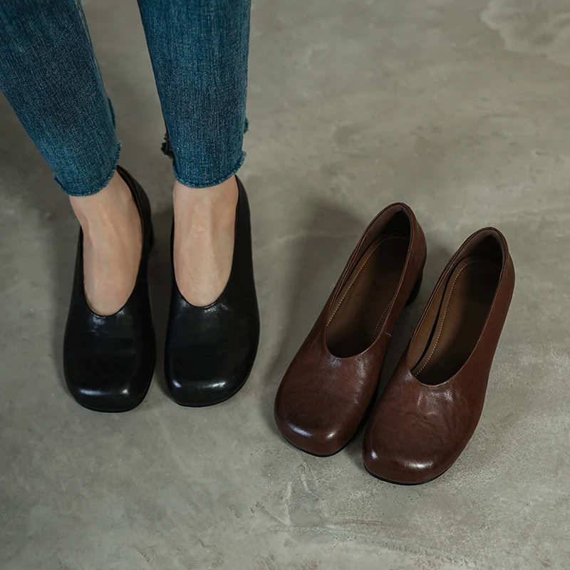2026 new spring autumn women pumps natural leather 22-25cm washed cowhide+sheepskin round toe round heel women shoes fashion