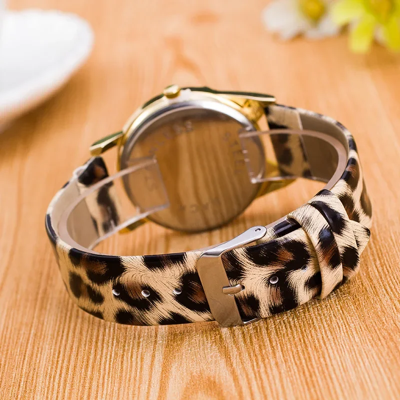 Cute Cartoon Cat Women Watch Fashion Creative Glasses Children Wristwatch Simple Leopard Print Watch Children\'s Watches Girl