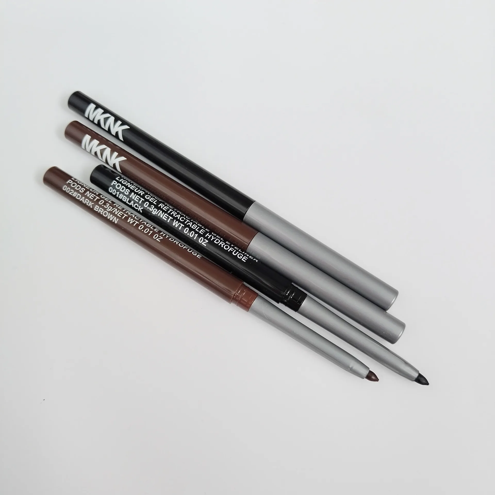 Flüssiger Eyeliner In Mattschwarz Wasserfest Und Langanhaltend_voghion.com