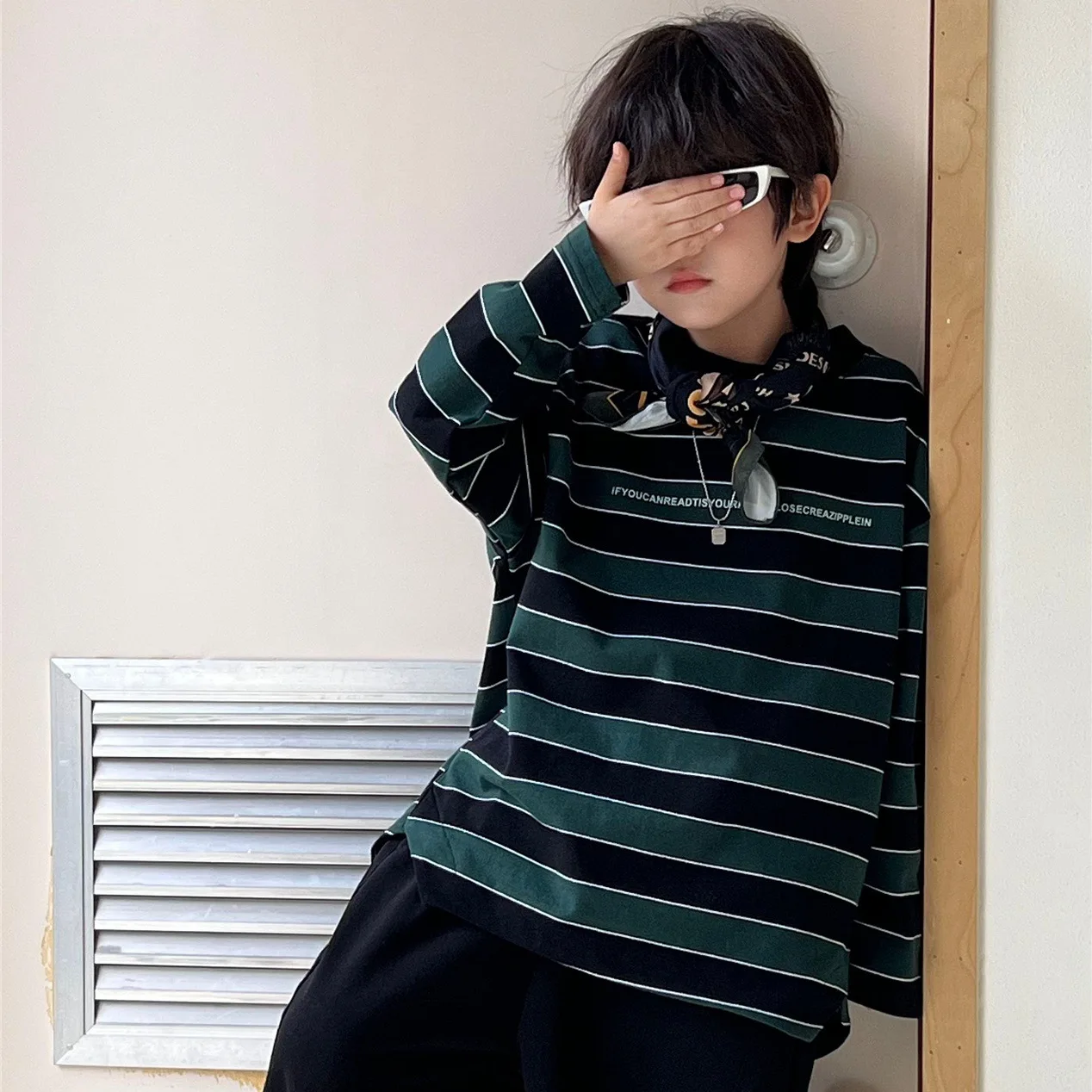 

Autumn Boys Fashion Casual Striped Long Sleeved T Shirt Children Clothing Boys Retro Loose Cotton All Match Undershirt