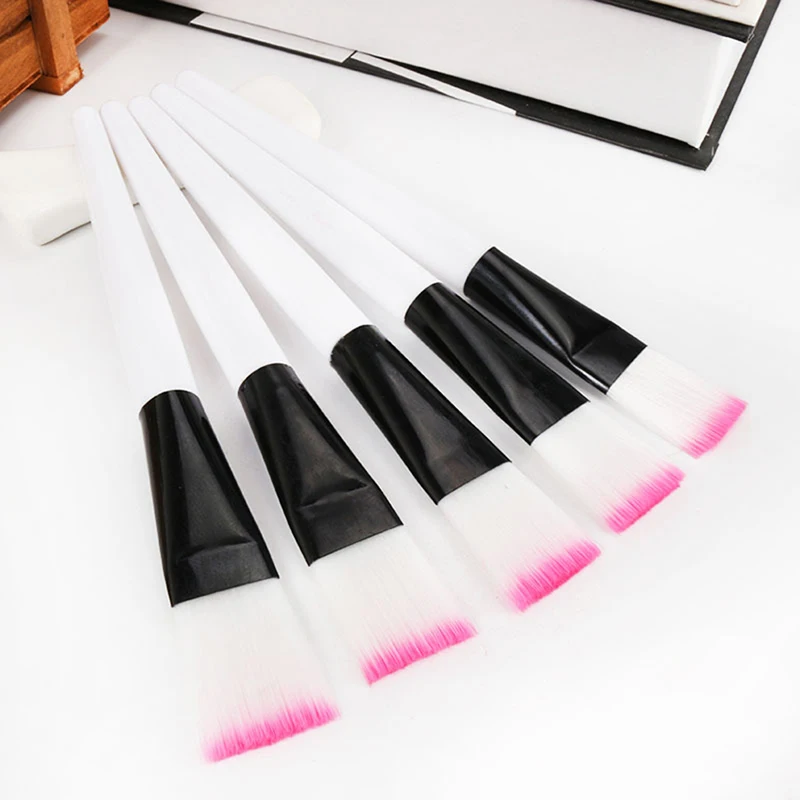 فرشاة قناع وجه قناع الوجه قضيب فرشاة شعيرات لينة قناع الجمال فرش أدوات التجميل مزج مع مقبض أبيض