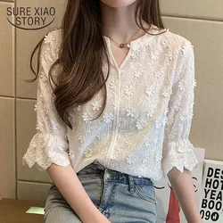 Fashion Lady's Shirt 2024 Spring New Stereoscopic Embroidered White Pure Cotton Blouse Floral Short Sleeve Woman's Shirt 9638