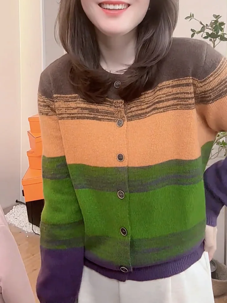 

Корейский элегантный высококачественный вязаный кардиган с цветными блоками, осенняя новинка, большие размеры, повседневный универсальный топ, теплый, с длинными рукавами, круглый вырез