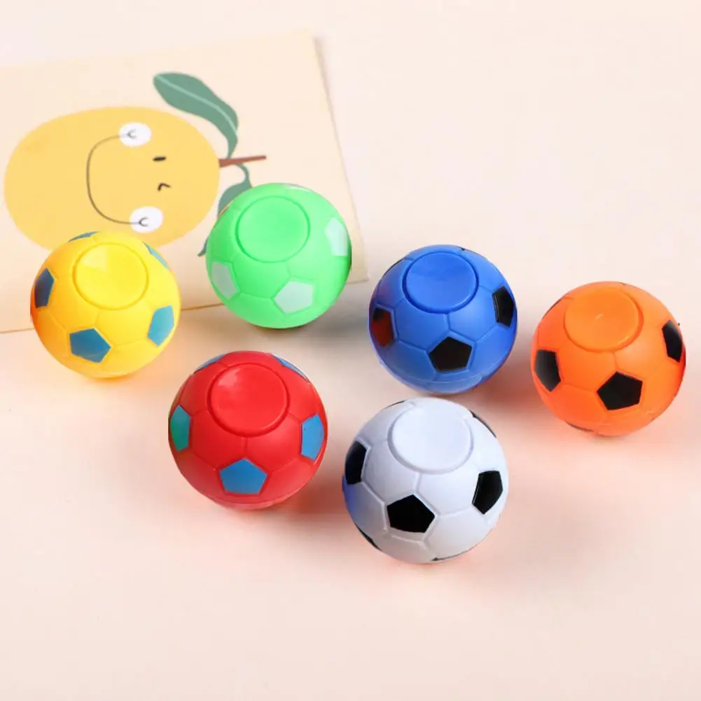 Fidget Football Rotatable Gyro Mini Balls Fun Props Stress Relief Vent Toy Fidget Spinner Soccer Sports Fingertip Toys Party Fav