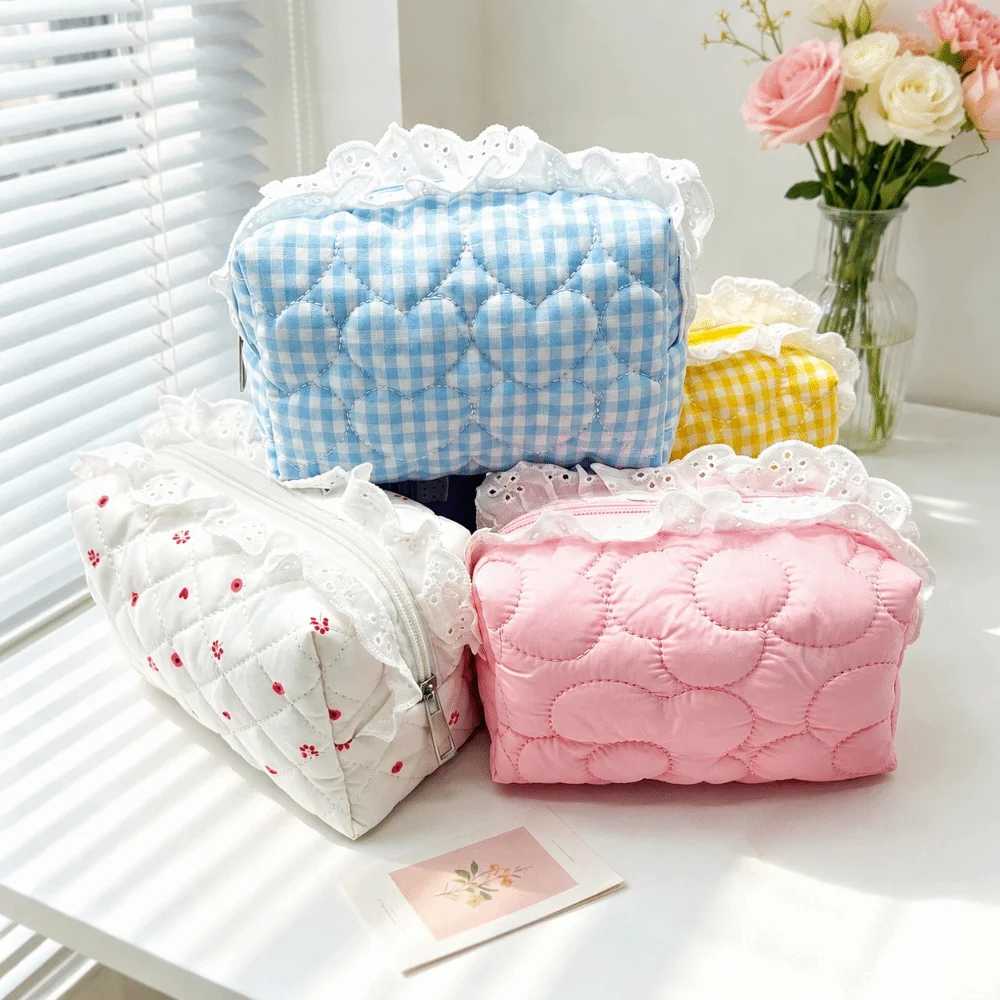 Large Capacity Cosmetic Bag Multifunctional Lace Ruffle Makeup Organizer Pouch Quilted Plaid Heart Pattern Travel Toiletry Bag