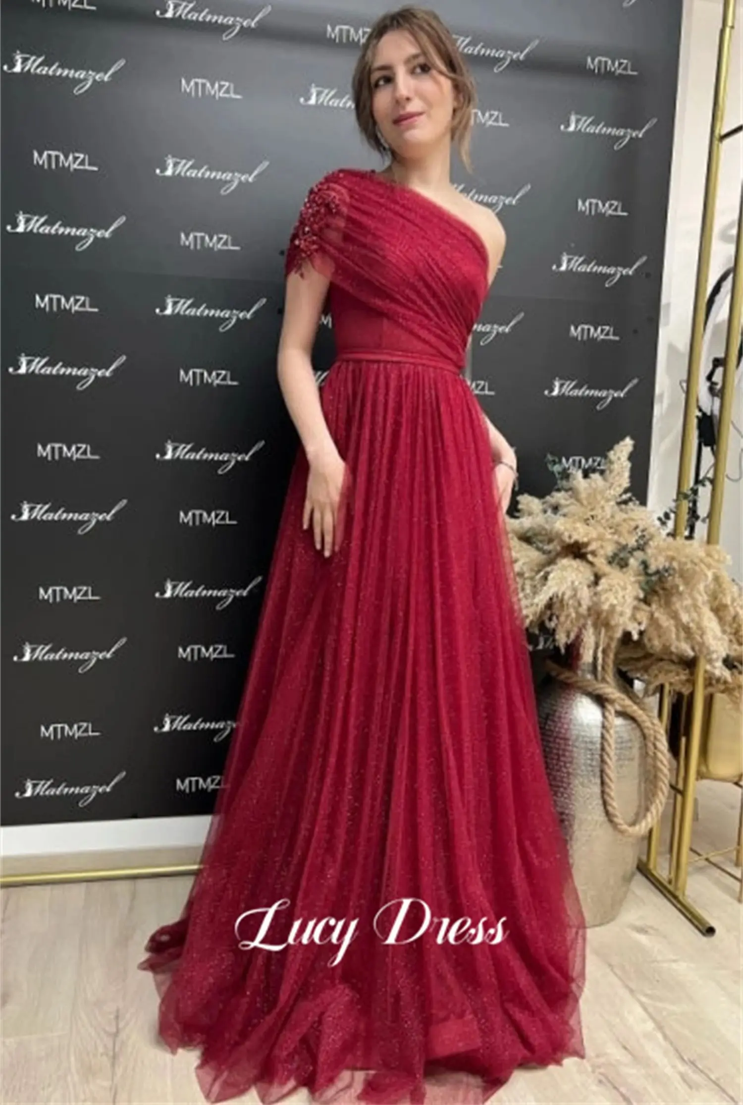 Lucy Deep Red Prom Dress Evening Mesh One Shoulder Sleeve Bridesmaid Dresses Robe De Soiree Femmes Party Elegant Woman Wedding