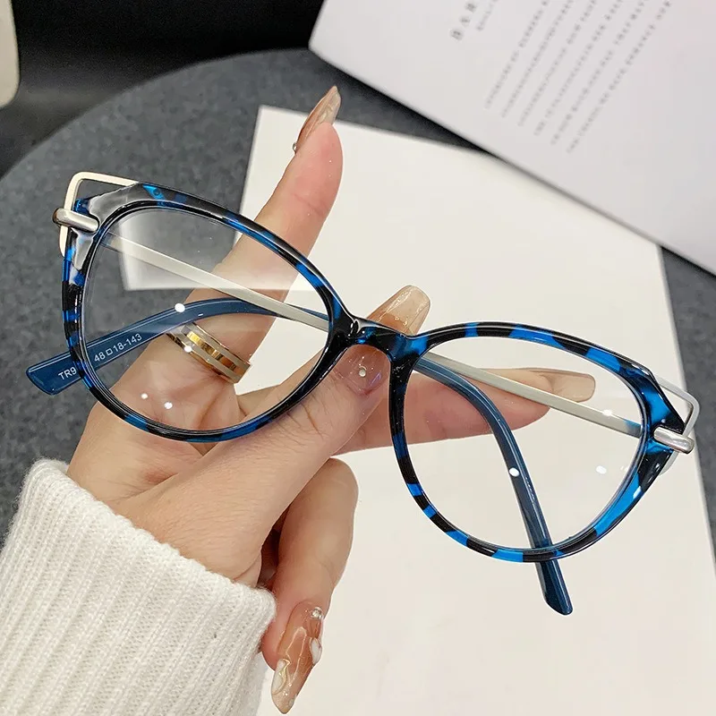 New Fashion Colourful Cat Eye Women's Prescription Glasses Anti Blue Light Myopia Glasses Reading Eyeglasses