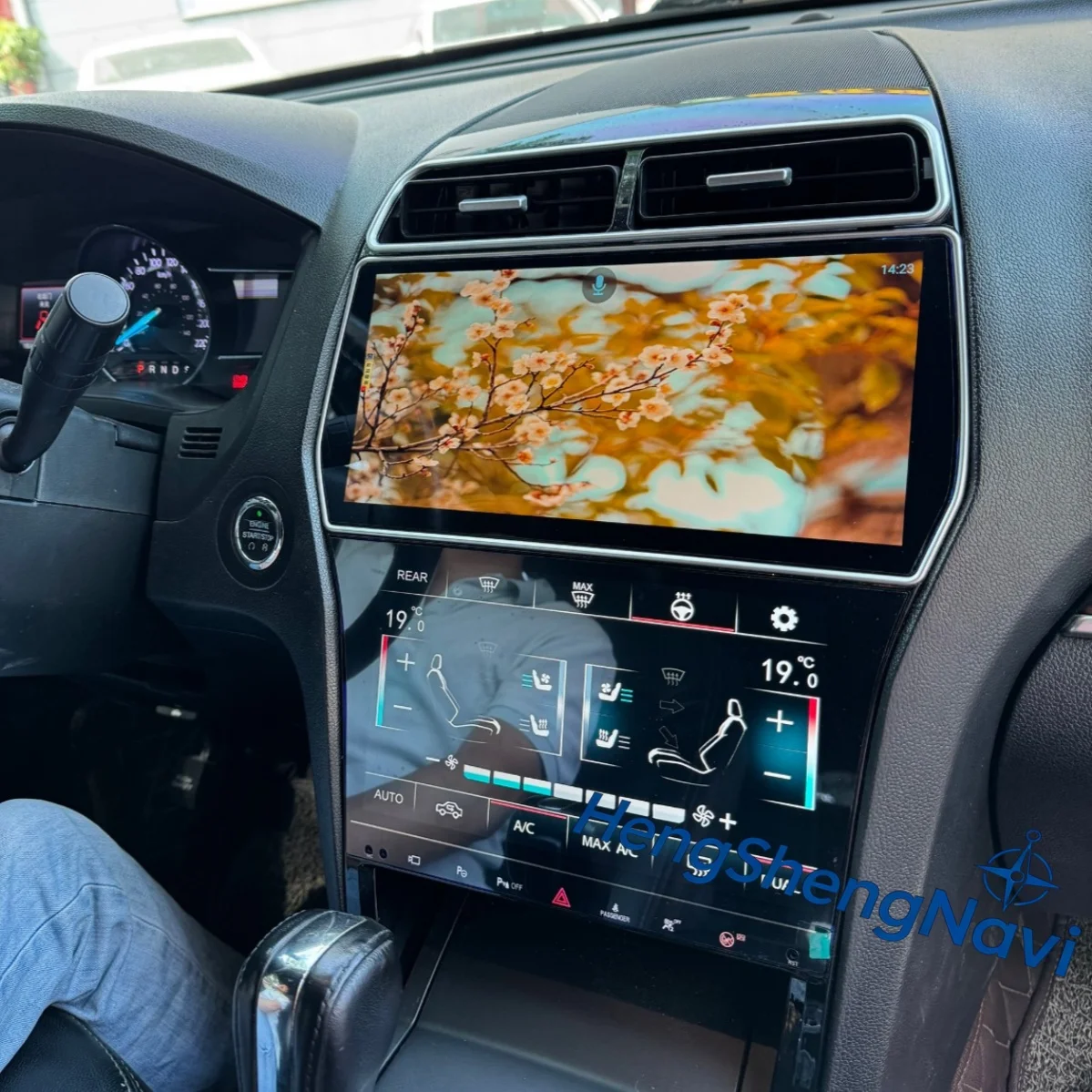 Dashboard Digital Cluster Android 14 Car Radio Multimedia Player For Ford Explorer 5 2011-2019 Carplay Navi Auto Stereo Headunit view 4