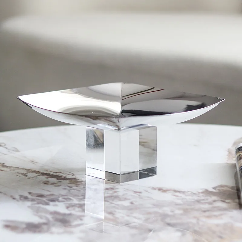 Minimalist metal square fruit plate ornament, hotel, clubhouse, villa dining table
