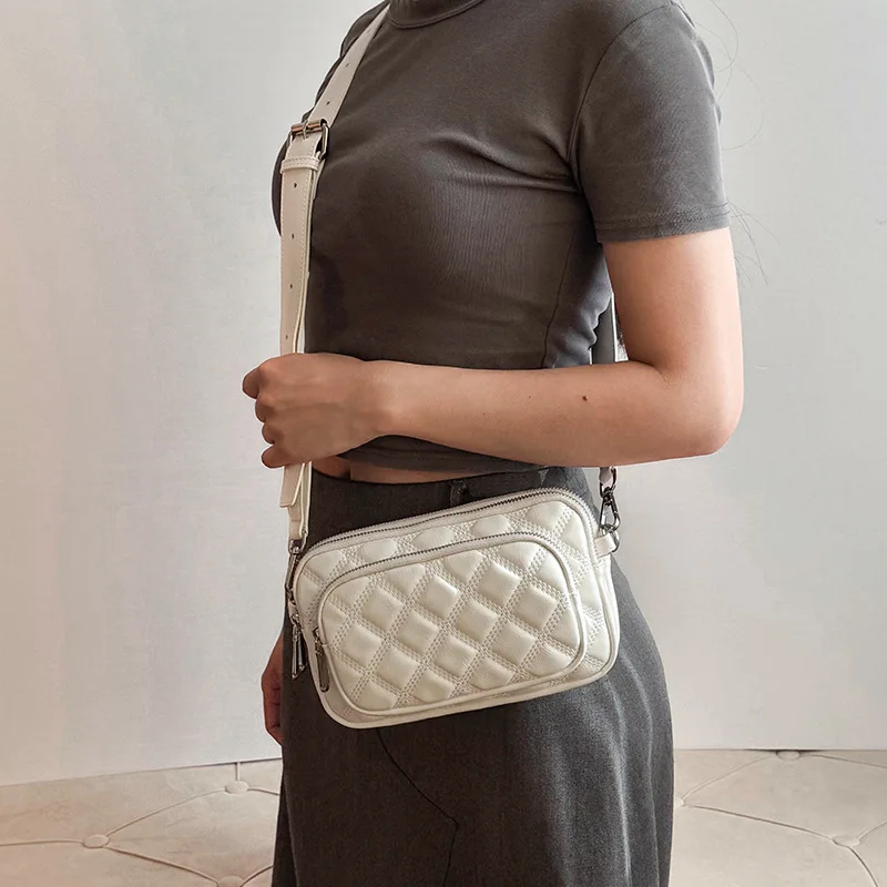 2025 Lattice Sliver Shoulder Crossbody Bags Fashionable Vintage Women Shoulder Bags Multi-pocket Travel Commuter Handbags