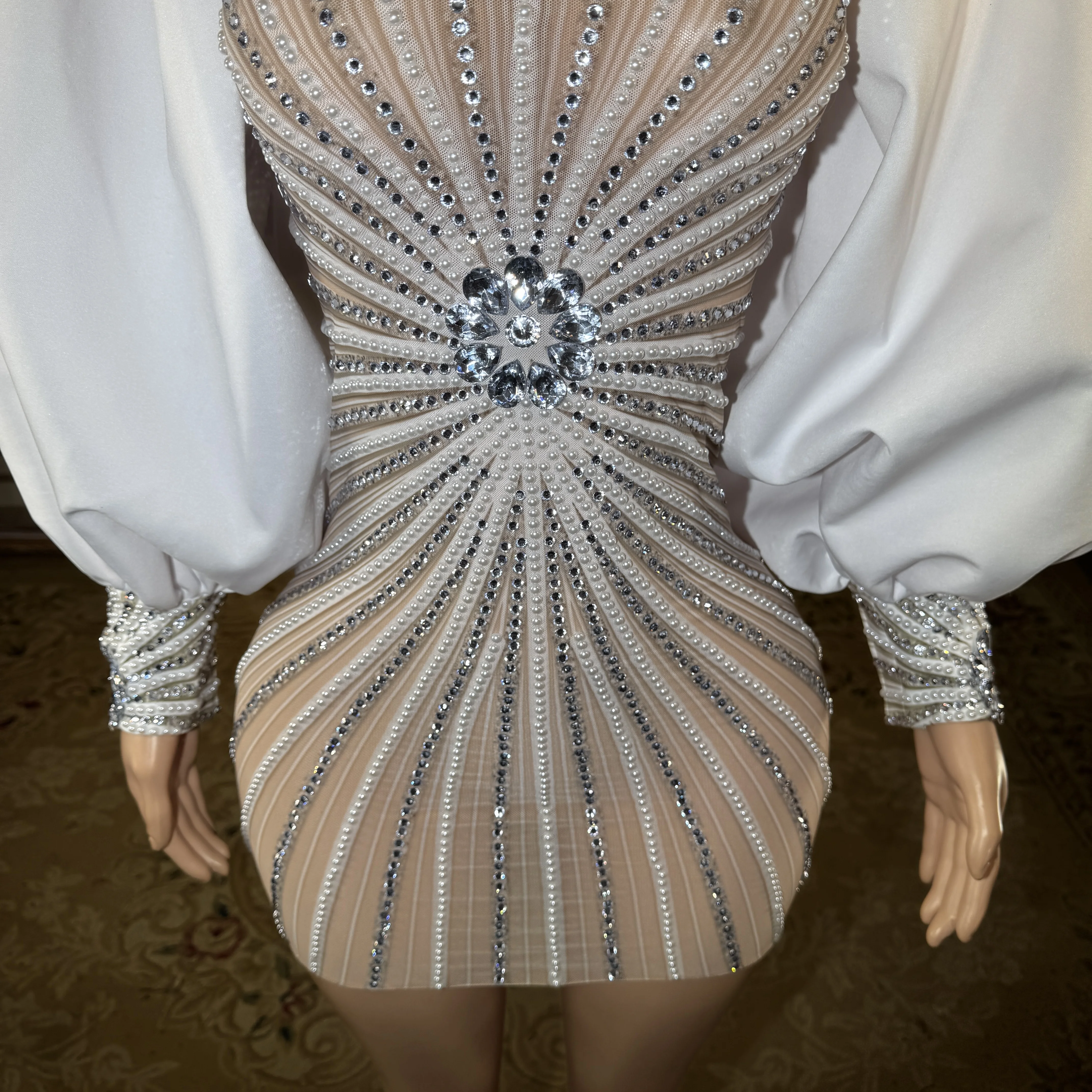 

ZD fashionable rhinestones Pearl lantern sleeve hanging neck skirt socialite birthday party banquet model runway evening gown