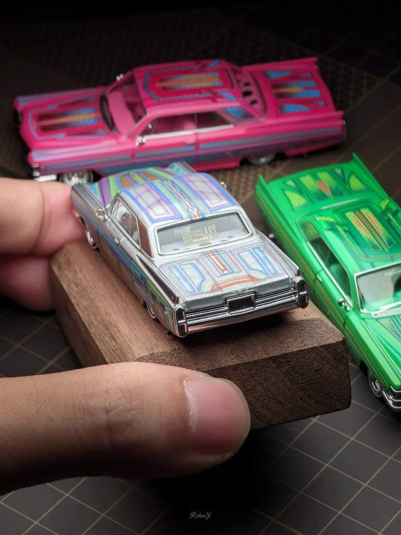 97m 1964 Coupe DeVille Bouncy Car Alloy Model Collectible Display October