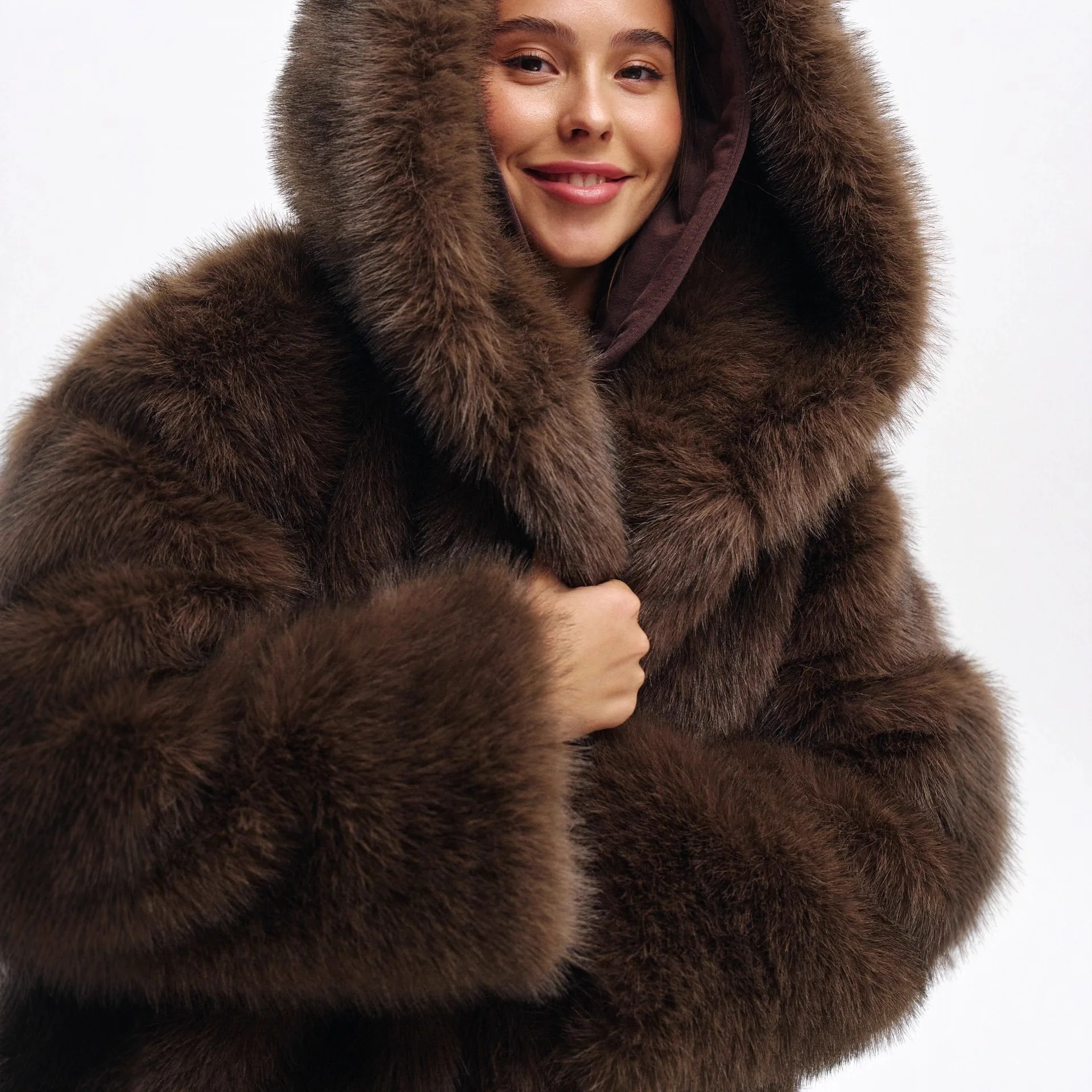 Thickened Hooded Brown Eco-friendly Fur Coat Imitation Fox Fur